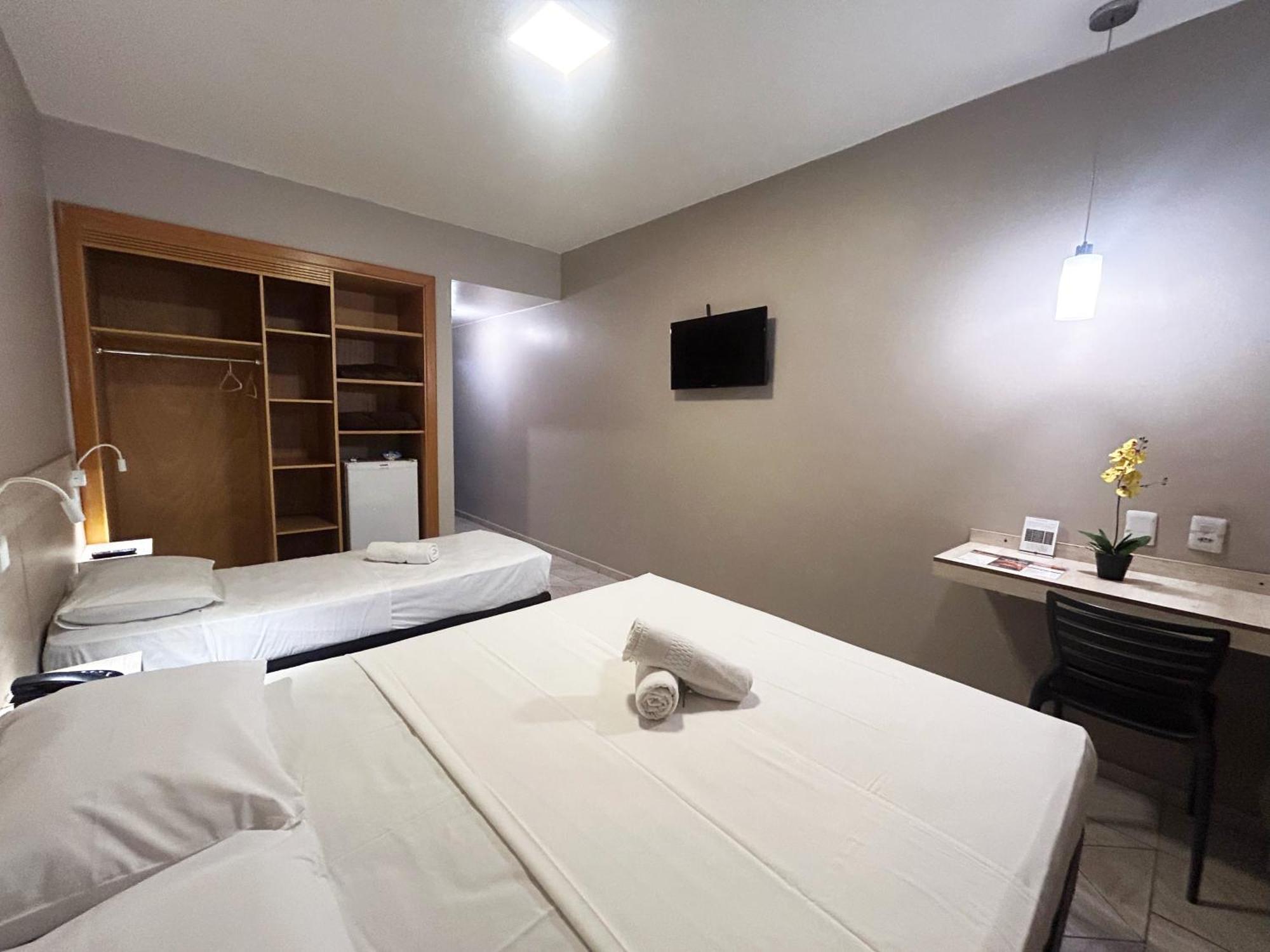 Hotel Econotel By Bsb Inn Brasilia Habitación foto